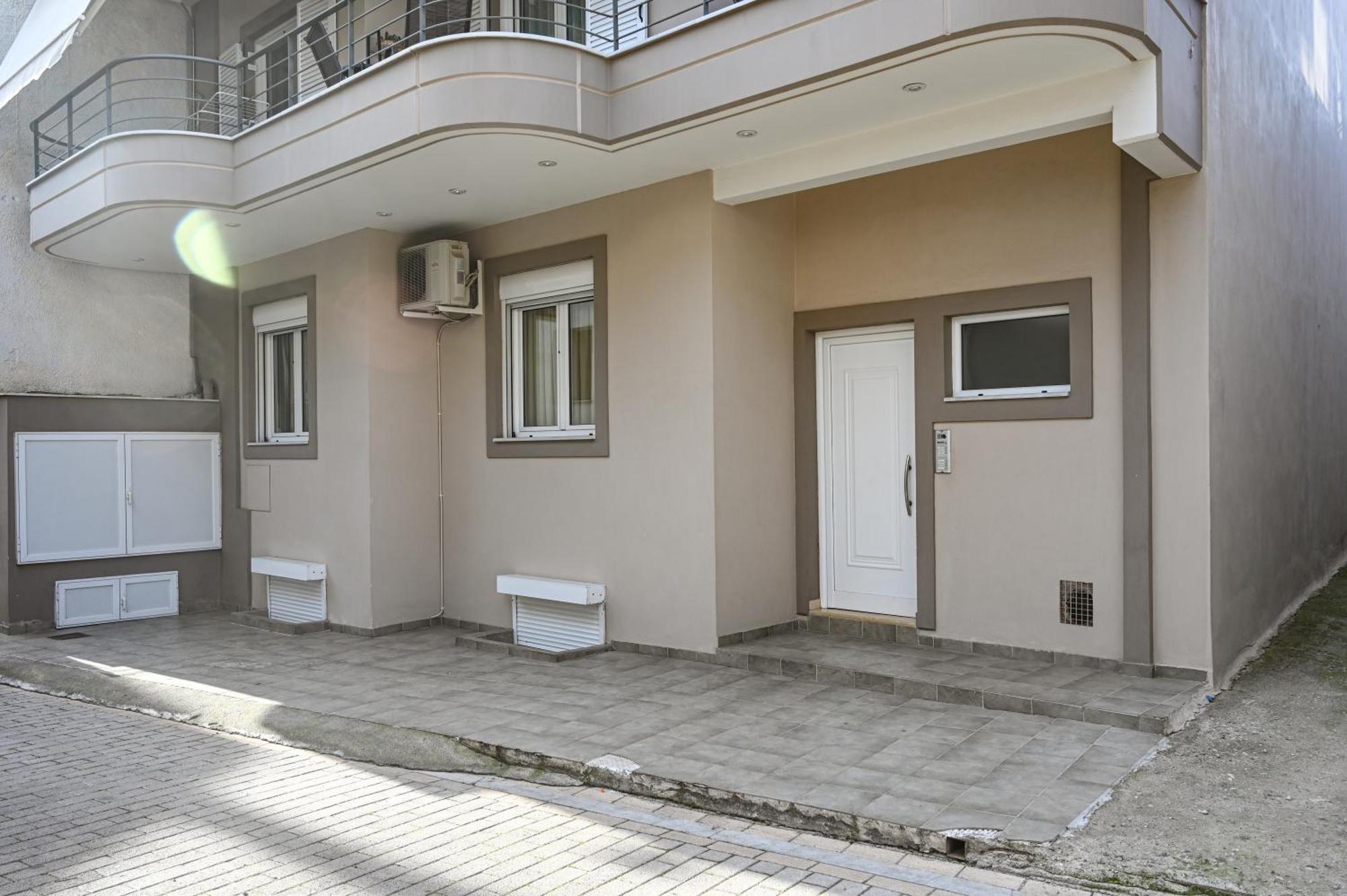 Dimitra House At Aigio By Greece Apartments Bagian luar foto