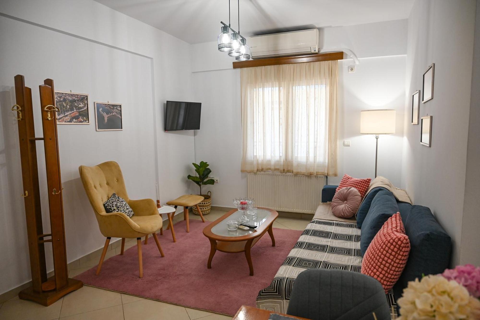 Dimitra House At Aigio By Greece Apartments Bagian luar foto